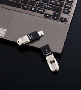 Lexar USB F35 02