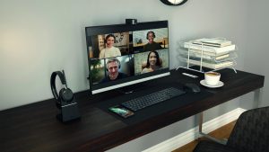 Jabra PanaCast 20 Evolve2 65 Monitor Home Office