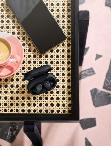 Jabra Elite 7 Pro Black Coffee Table Contextual Amazon