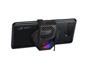 ROG Phone 5 Pro with AeroActive Cooler 5 02
