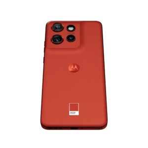 2024 MOTOROLA EDGE 50 NEO 10K PRODUCT RENDER POINCIANA ANGLE 05