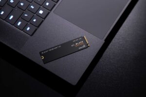 WD BLACK SN7100 NVMe SSD Life 16