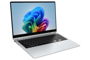 016 galaxy book5 360 15 us silver top l perspective