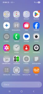 Screenshot 20250419 215910 One UI Home