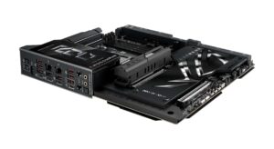 ROG Crosshair X870E Extreme 09