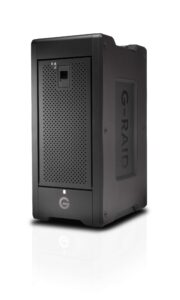 SDKP ProdImg G RAID Shuttle8 LeftAngle HR