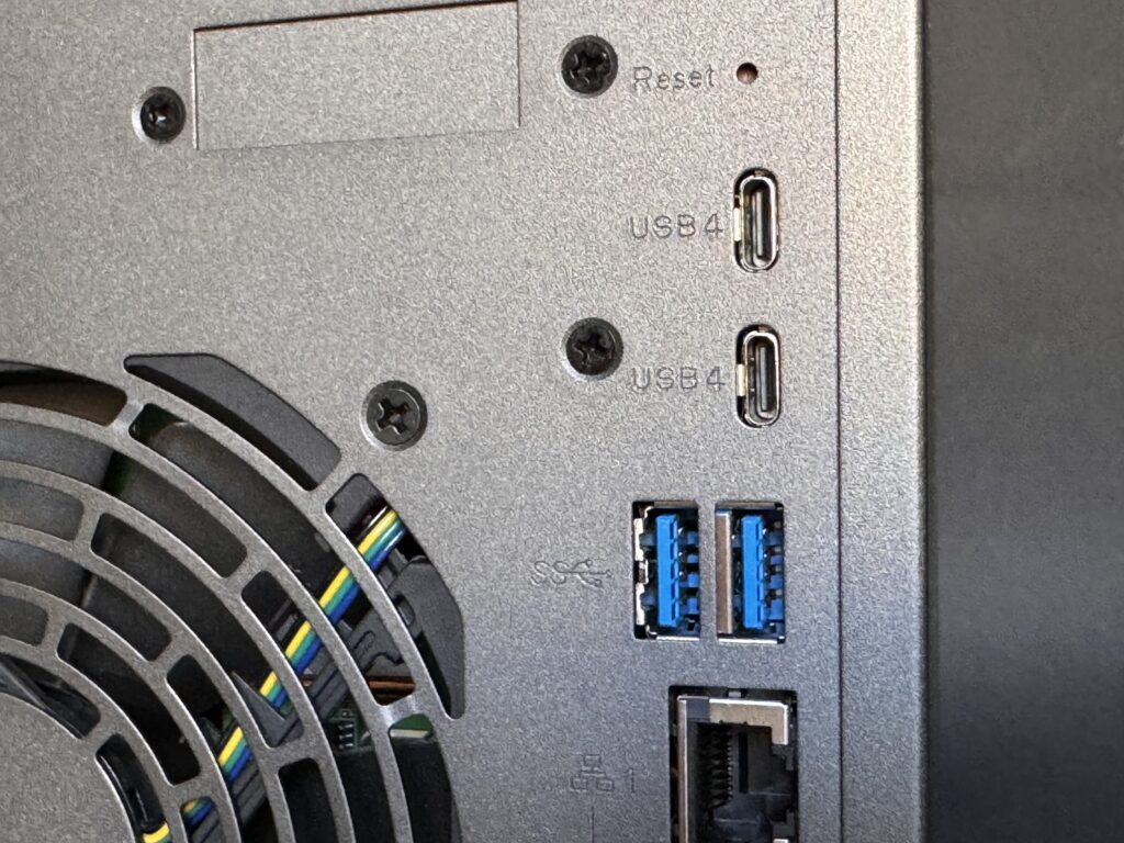 asustor as6804T retro usb