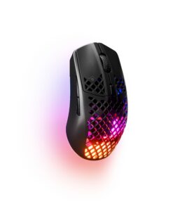 Sotto l'Albero vince chi gioca: le proposte di Natale di SteelSeries per il gaming 11 Aerox3 WL Black Hero