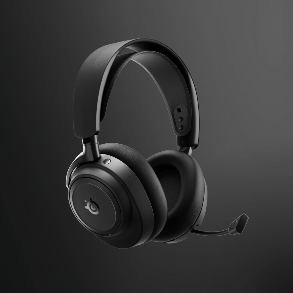 Sotto l'Albero vince chi gioca: le proposte di Natale di SteelSeries per il gaming 73 Black Nova Elite Mic 01