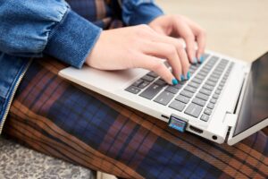 Life SNDK Extreme Fit USB C Flash Drive 07 PIT