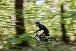 Running urbano in inverno: come allenarsi in sicurezza tra smog, pioggia e buio 14 T REX PRO BIKER 4901