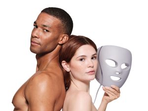 Shark Beauty lancia in Italia la nuova maschera LED CryoGlow 9 Lilac4