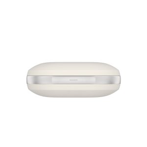 Suunto presenta Spark, cuffie open-ear a conduzione aerea: leggere e smart, offrono suono immersivo mantenendo la consapevolezza ambientale 18 Suunto Spark White SS051493000 Case close front view