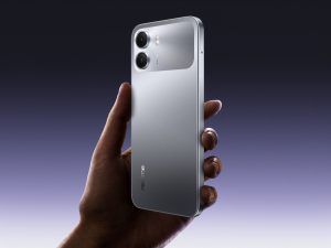 realme P4x e P4 Lite 4G debuttano ufficialmente 10 手持图 灰色