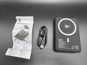 Recensione Power Bank Cellularline Mag Stand Qi2 15W 8 IMG 6061