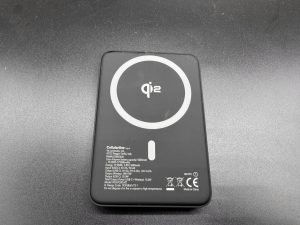 Recensione Power Bank Cellularline Mag Stand Qi2 15W 9 IMG 6062