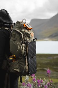 Xtorm arriva in Italia: performance e innovazione per la ricarica mobile di nuova generazione 38 Xtorm XR2S28 Hiking Marleen 3