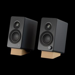 Creative Technology presenta Creative XF1, il diffusore Hi Res Extreme Fidelity che porta ogni esperienza di ascolto a un livello superiore 9 xf1 black 02