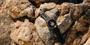 Amazfit presenta il primo orologio sportivo al mondo con display AMOLED dotato di un sistema a doppia alimentazione solare 7 Amazfit TREX Solar 1136