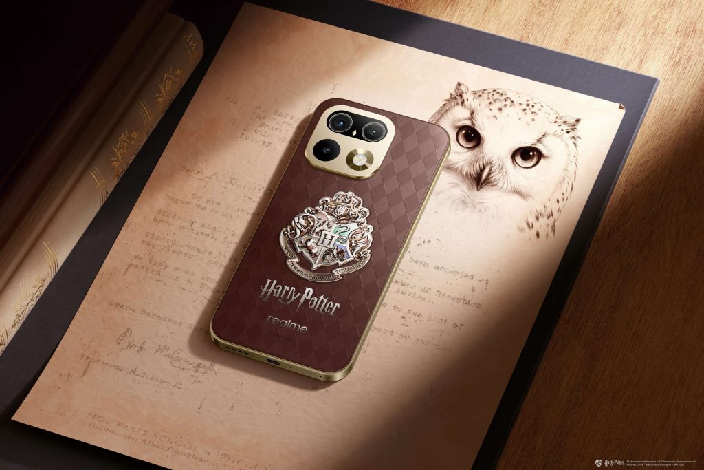 realme lancia il realme 16 Pro 5G Harry Potter Edition 6 Hedwiga 2000 8000 RGB