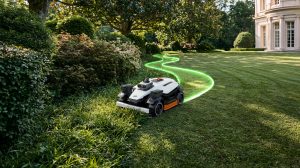 IFA 2026 - MAMMOTION spinge oltre ogni limite il taglio robotizzato del prato, per privati e professionisti 10 LUBA 4 AWD S Curve Route
