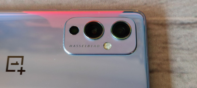 Unboxing OnePlus 9 21