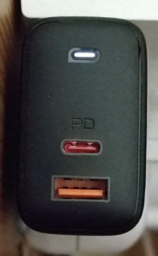 Recensione Caricatore AUKEY OMNIA Mix 65W Dual-Port PD 10