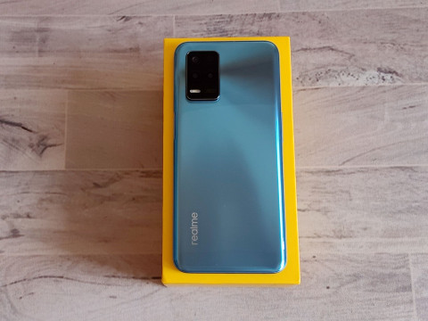 Recensione realme 8 5G 18