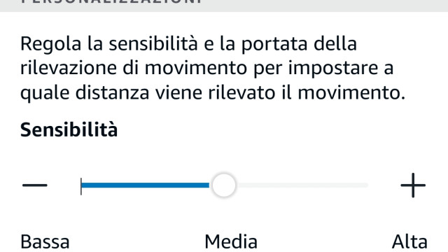 Recensione Amazon Echo Dot 5° Gen con orologio 46